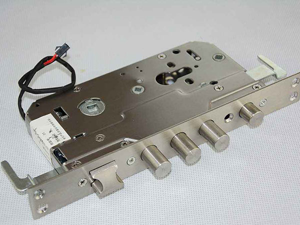 红花岗24小时上门开锁公司