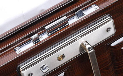 红花岗24小时上门开锁公司