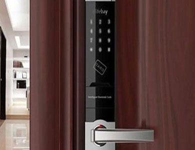 红花岗24小时上门开锁公司